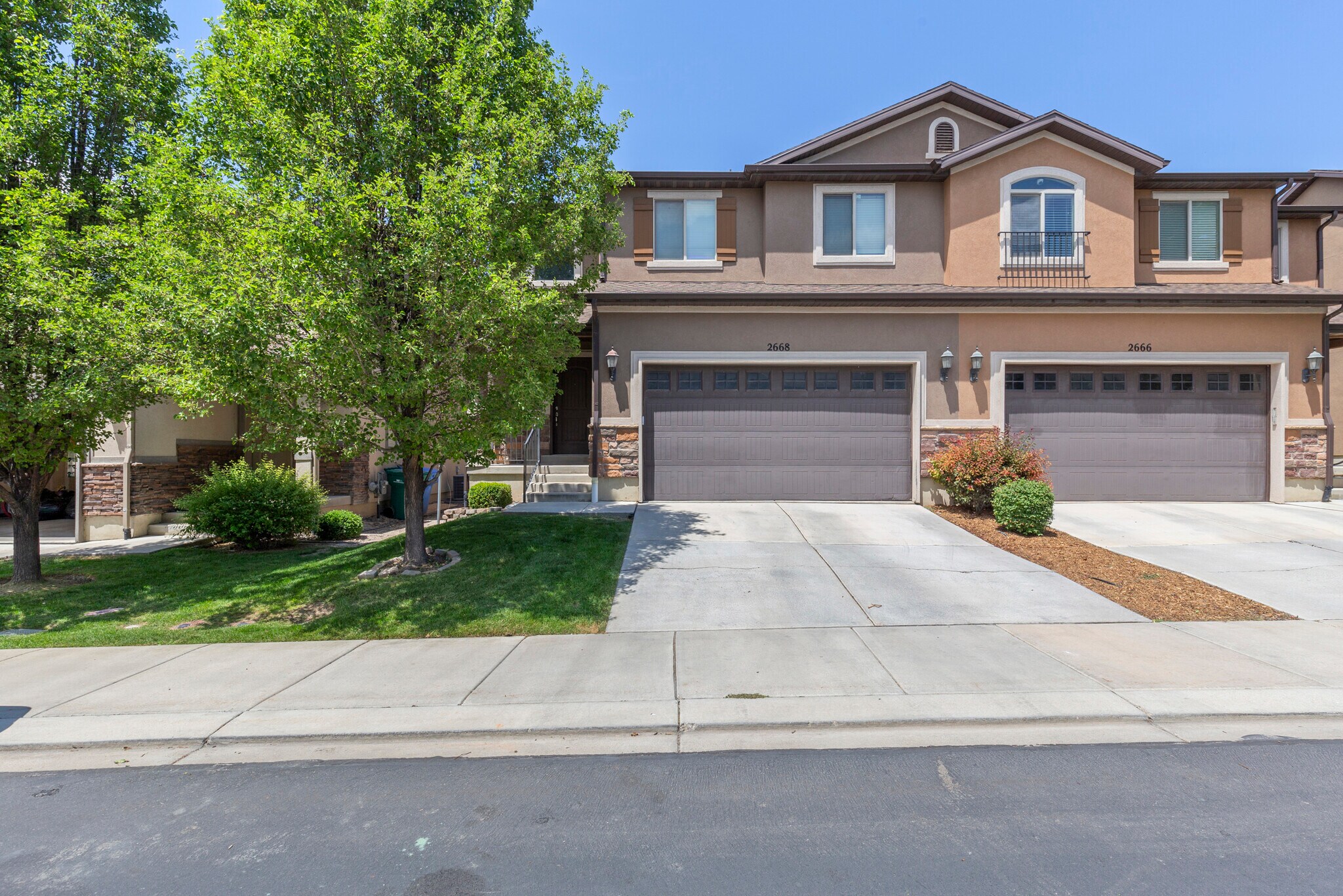Building Photo - 2668 Cottonwood Dr