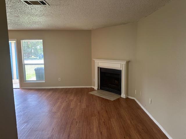 Building Photo - 6912 Branchwood Dr