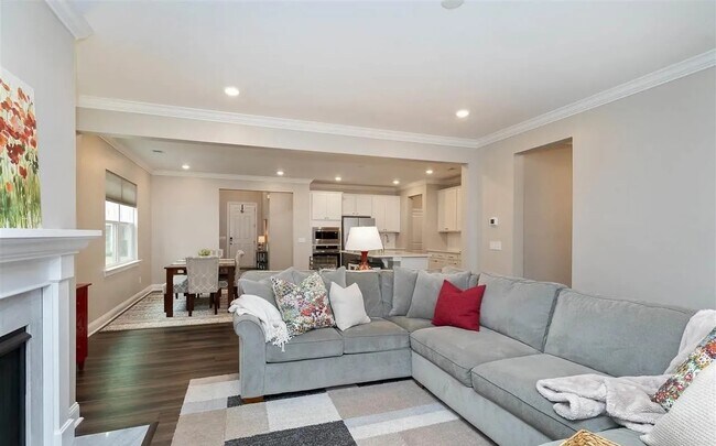 Building Photo - 401 Ivy Arbor Way