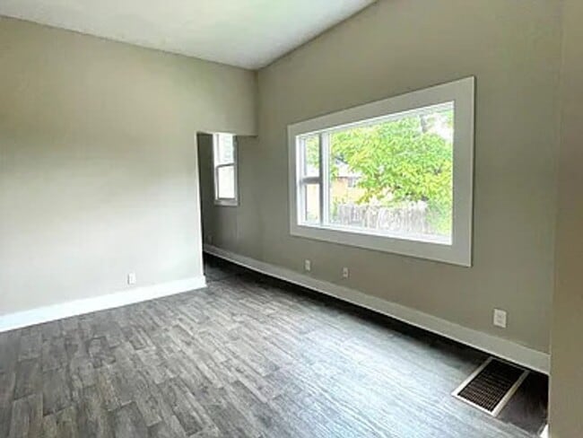 Building Photo - 2912 Mason St