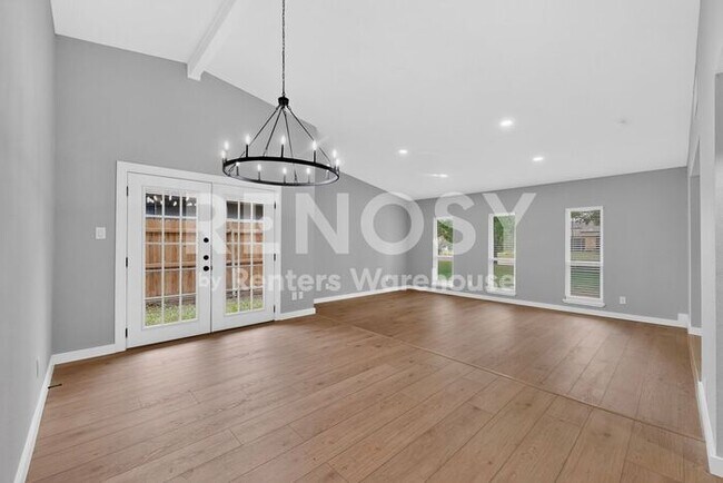 Building Photo - Renovated in Allen Ready to Be Your Home