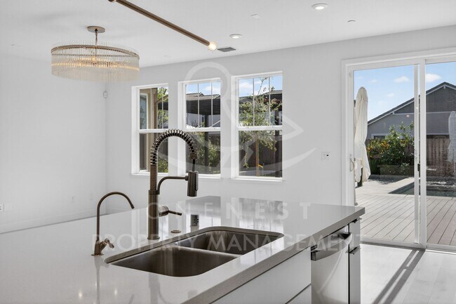 Building Photo - **move in 5/1 $500 off first months rent** Desirable Twelve Bridges Home | 4 bed 3.5 bath