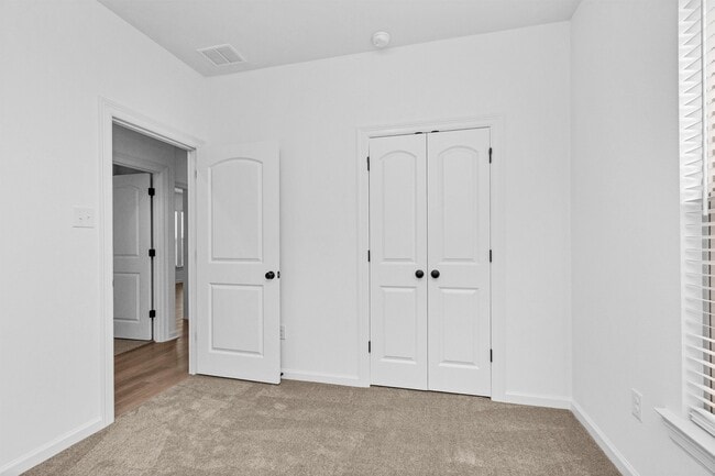 Building Photo - 40700 Pessi Rd