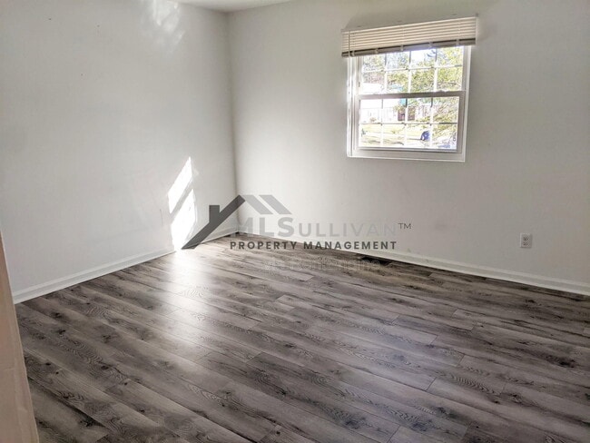 Building Photo - 1302 Marne Ave