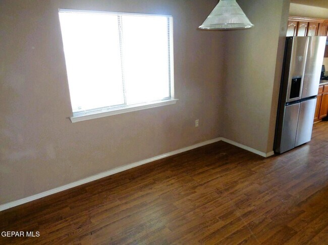 Building Photo - 14168 Smokey Point Dr