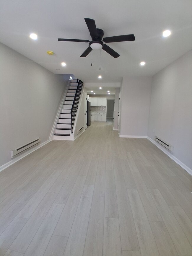 Building Photo - Beautiful Newly Renovated 4 Bedroom Home Now Available in Mantua