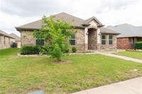 Building Photo - 210 Cool Meadows Ln