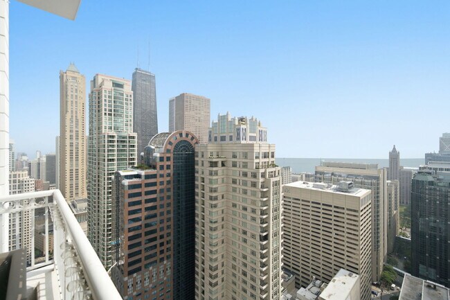 Building Photo - 55 E Erie St