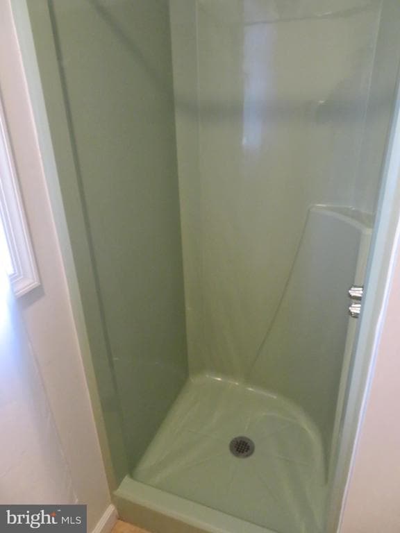 Building Photo - 26 Lakeside Dr