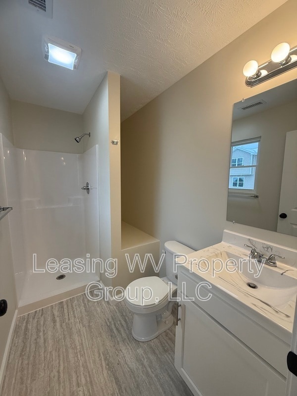 Building Photo - 85 Christian Ct