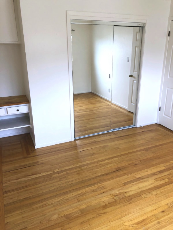 Building Photo - 2615 Stuart St