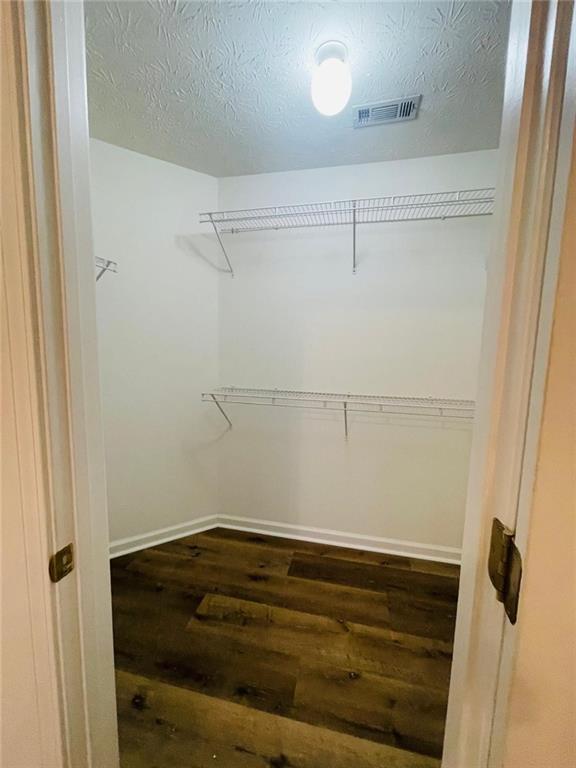 Building Photo - 3709 Hutchinson Trace Dr