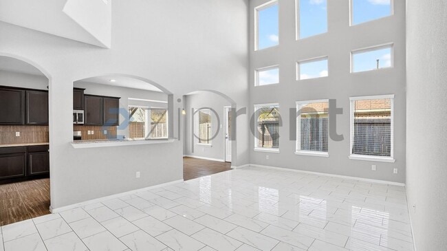 Building Photo - 15103 Breeze Forest Ct