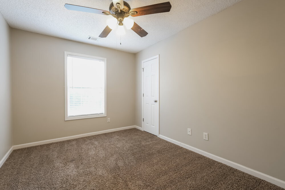 Building Photo - 717 White Dove Dr