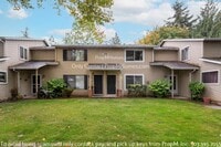 Building Photo - Charming Two Bedroom Condo with Close Access to I-5!