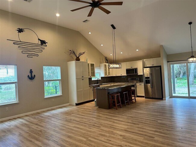 Building Photo - 24876 NE 135th St