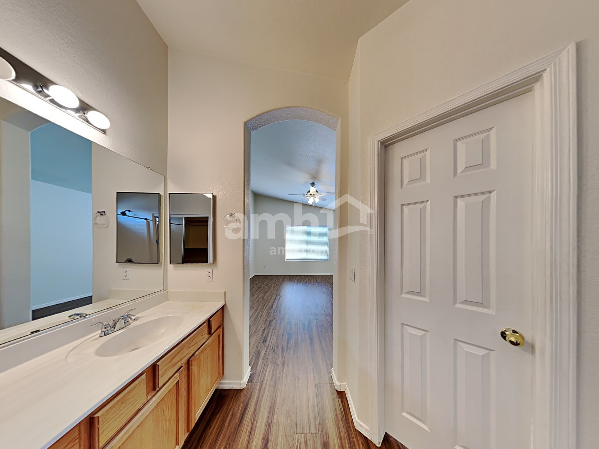 Building Photo - 2037 N 107th Dr