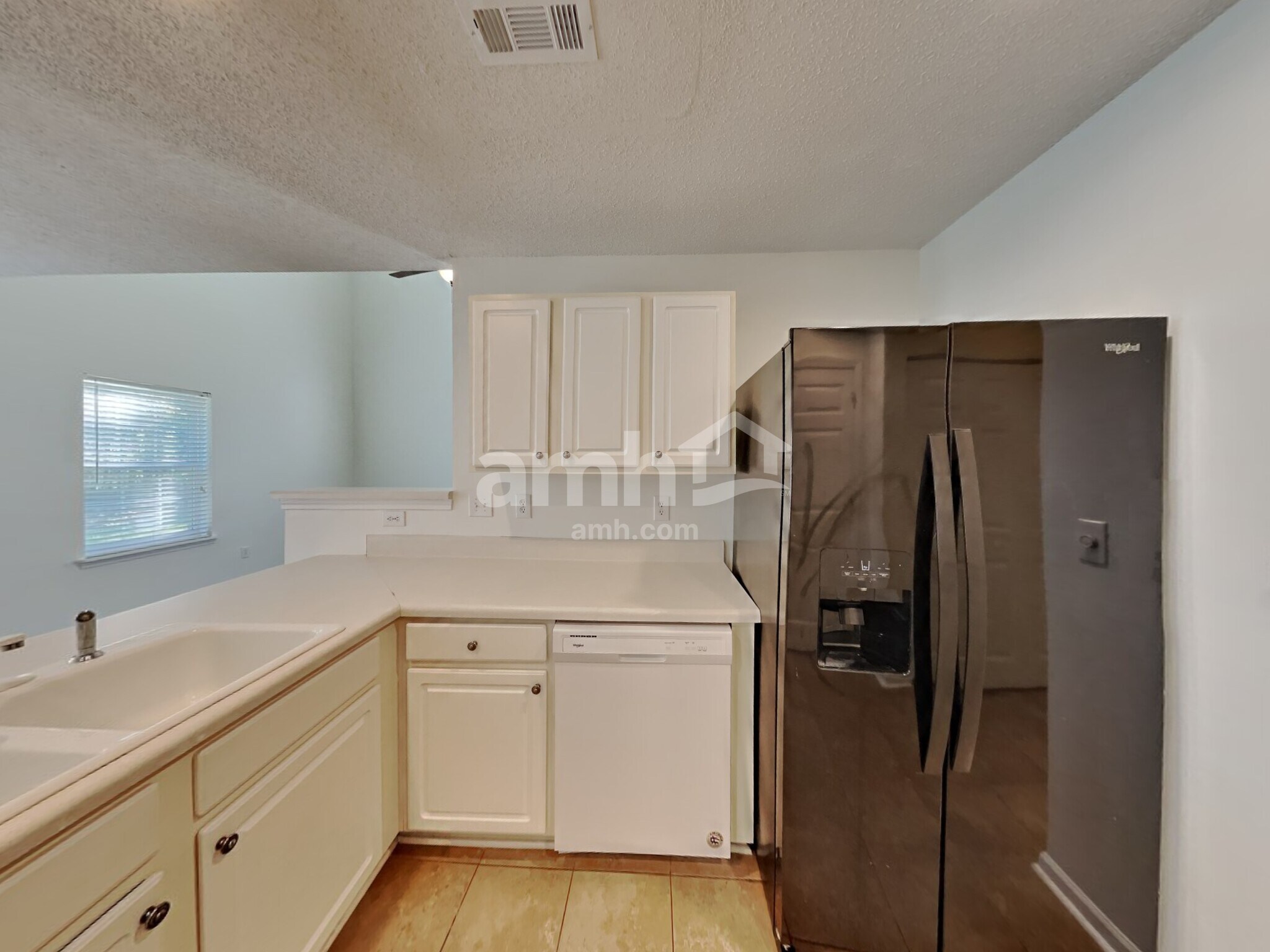 Building Photo - 3056 Teton Dr