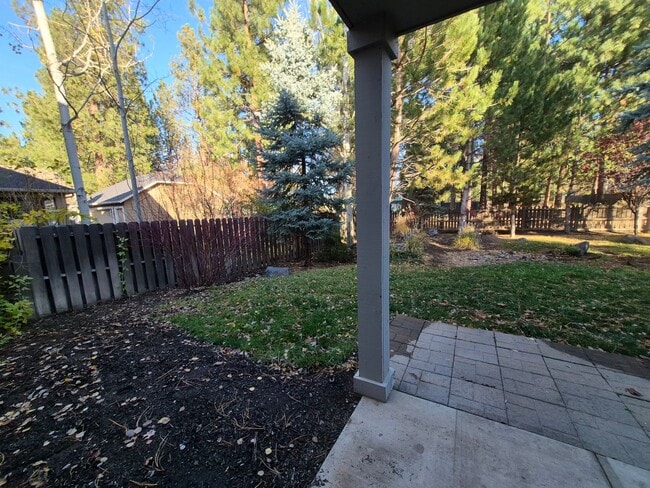 Building Photo - 3 Bed 2.5 Bath - The Parks at Broken Top.