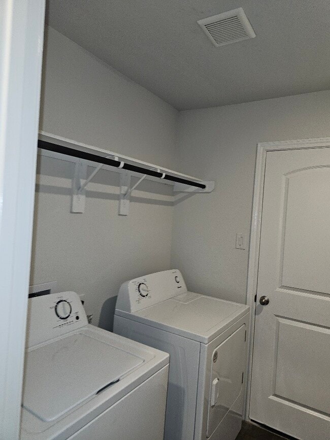 Building Photo - 15118 Sorrento Bay Cir