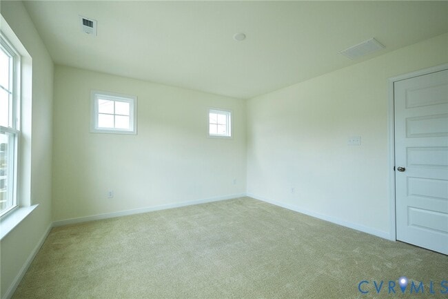 Building Photo - 214 Greenpark Rd