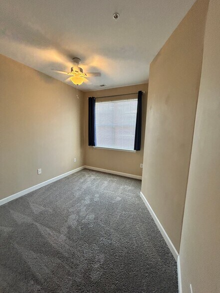 Building Photo - 7133 Founders Club Ct