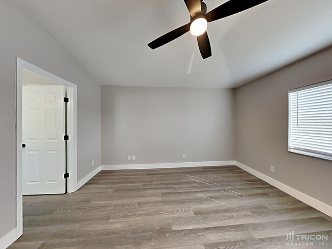 Building Photo - 11217 Summer Star Dr