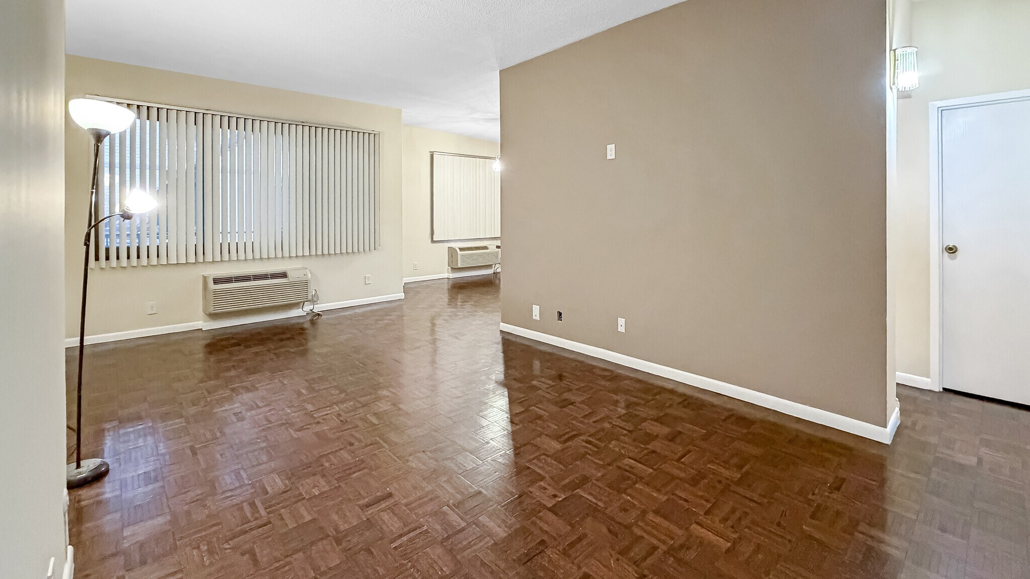 Building Photo - 326 Prospect Ave