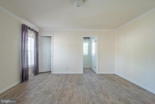 Building Photo - 119 Sherwood Forest Way