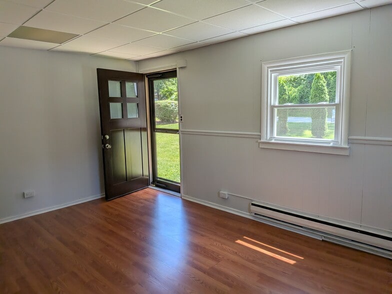 Entrance - 309 W Main St