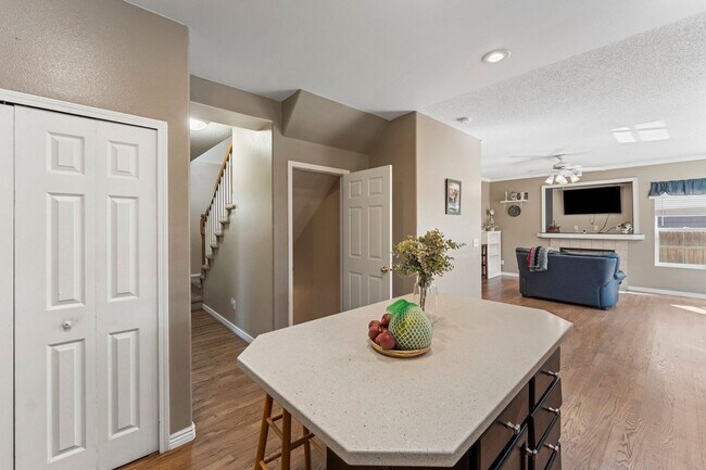 Building Photo - Spacious Home in Highly Desirable Windmill Mesa