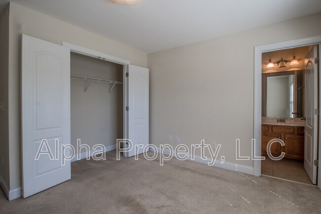 Building Photo - 311 Cypress Hill Ct