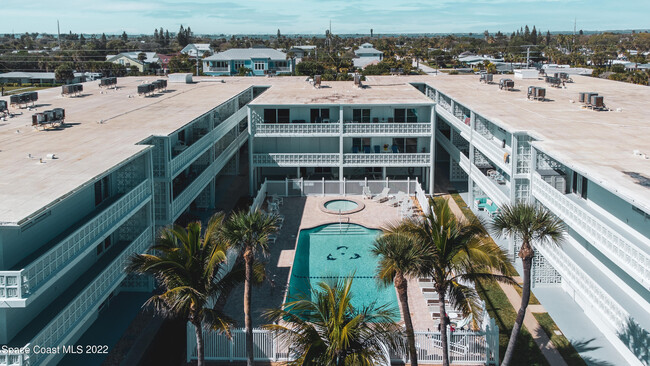 Building Photo - 4800 Ocean Beach Blvd