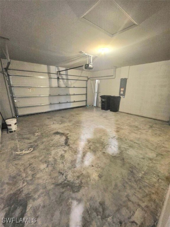 Building Photo - 3811-3821 21st St SW