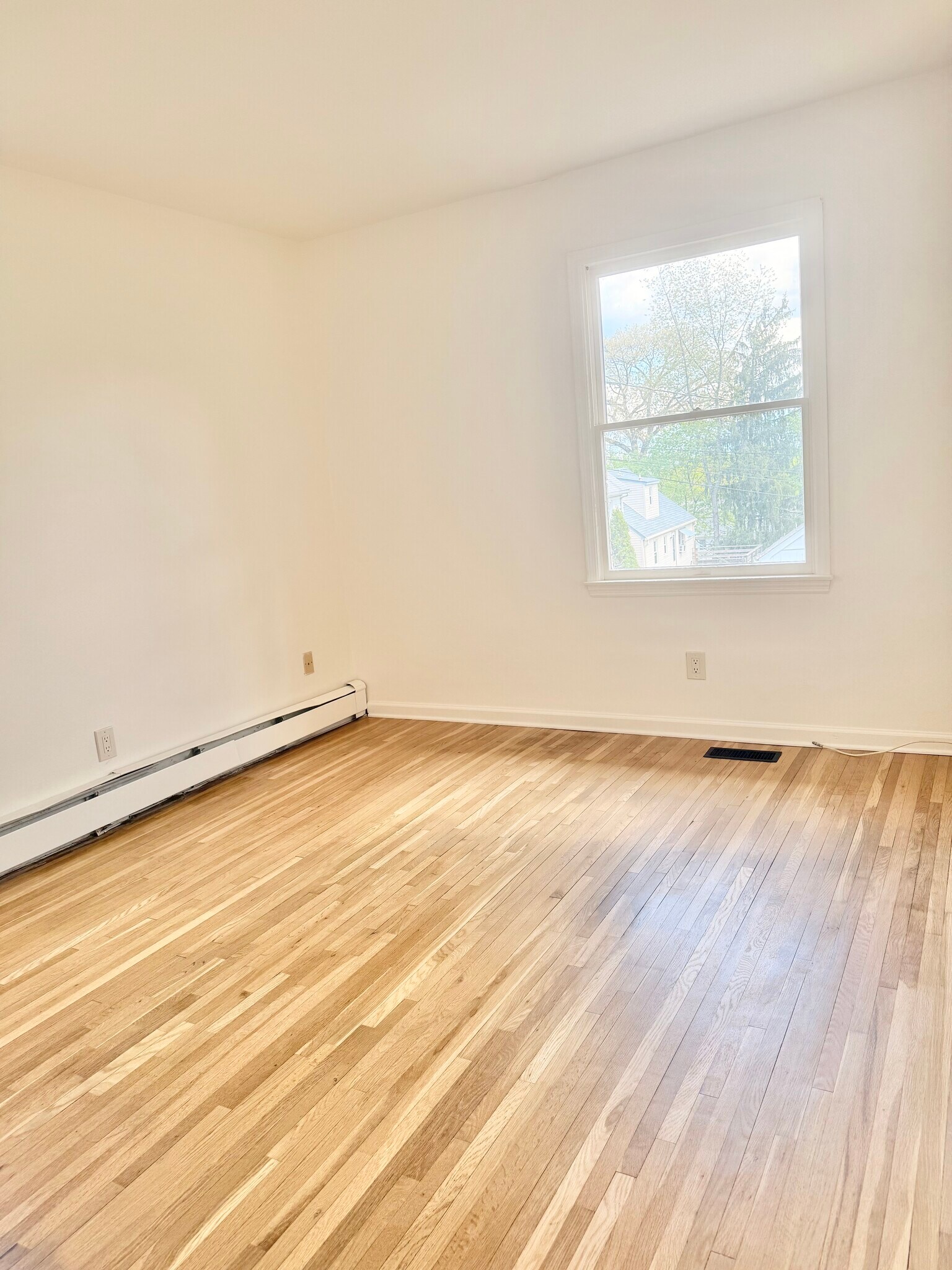 Building Photo - 36 W Prospect St