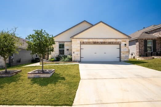 Primary Photo - 22139 Approach