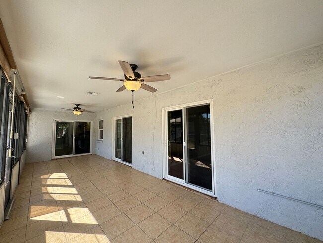 Building Photo - Your Dream Home Awaits! MASSIVE Backyard! ...