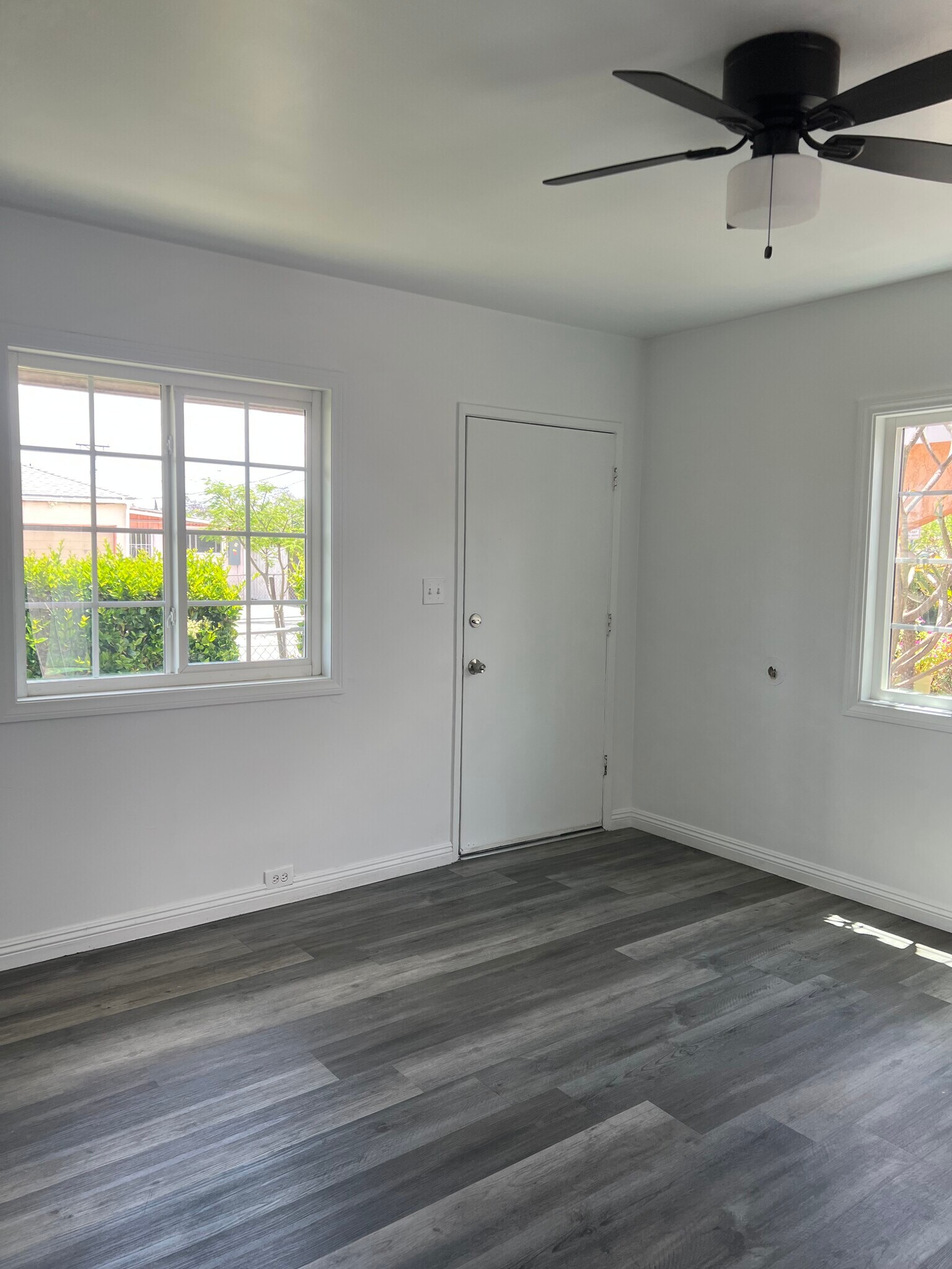 Building Photo - 5205 Corona Ave