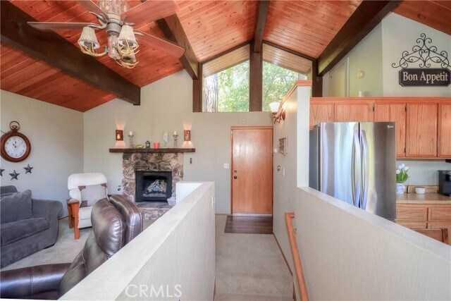 Building Photo - 828 Fern Dr