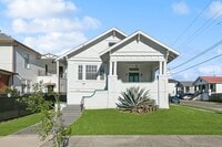 Building Photo - 2301 Peniston St