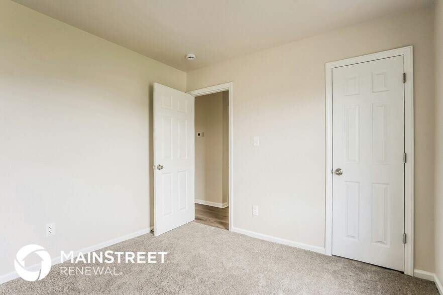 Building Photo - 99 Jethro Cir