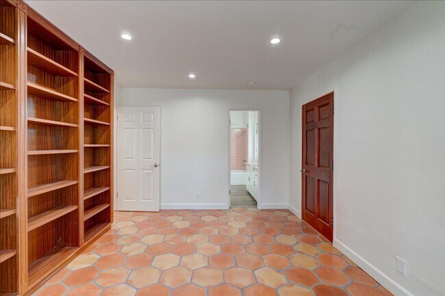 Building Photo - Rancho San Diego Custom Home with Panorami...