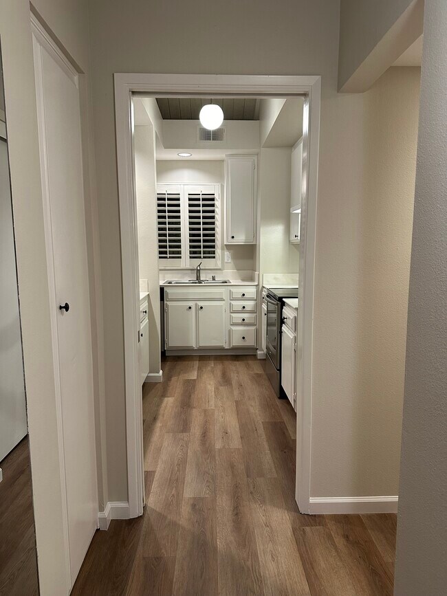 Building Photo - 70100 Mirage Cove Dr