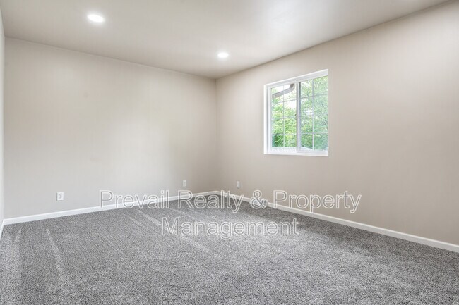 Building Photo - 4412 Pepper Dr
