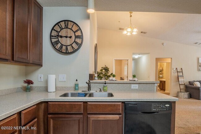 Building Photo - 13808 Herons Landing Way