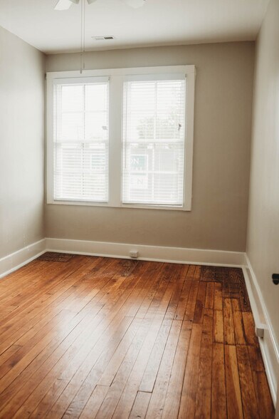 2nd bedroom - 529 Washington E St