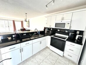 Building Photo - 8300 Sands Point Blvd