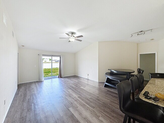 Building Photo - 13465 Fladgate Mark Drive