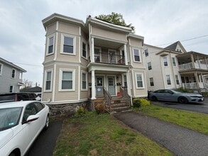 Building Photo - 109-111 Chadwick st-109-2