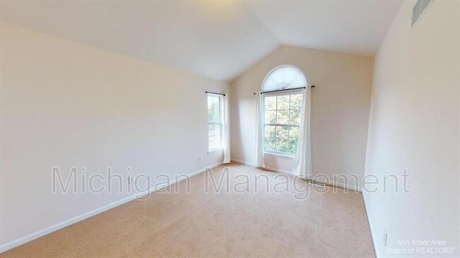 Building Photo - 3107 Promenade Cir